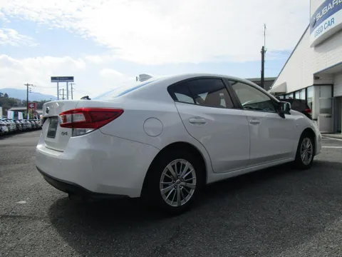 Subaru Impreza G4