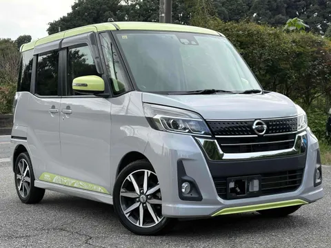 Nissan Dayz Roox