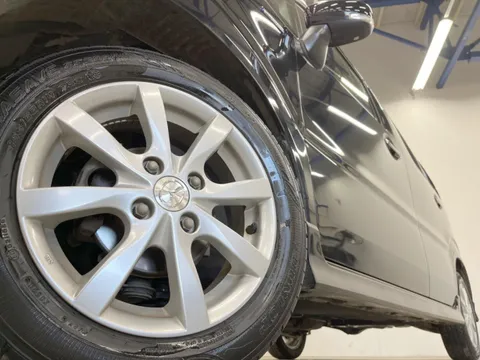 Mazda Flair