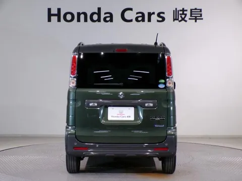 Suzuki Spacia Gear