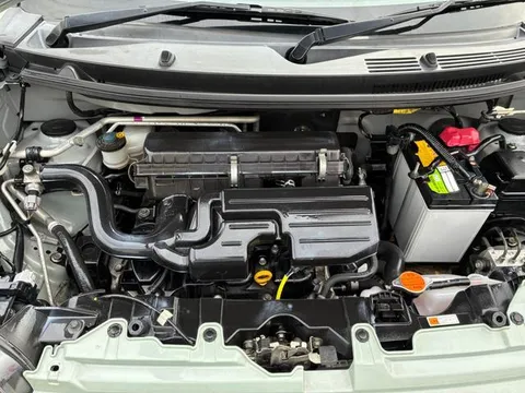 Daihatsu Mira Tocot