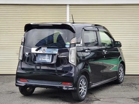 Honda N-WGN Custom