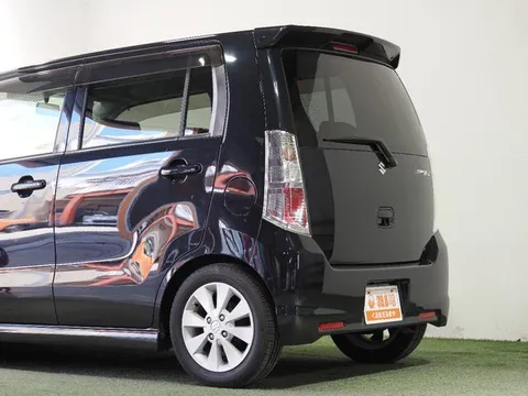 Suzuki Wagon R Stingray
