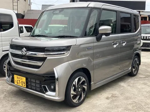 Suzuki Spacia Custom