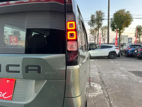 Mitsubishi Delica Mini