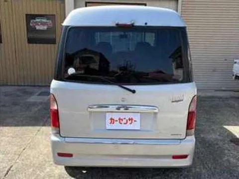 Daihatsu Atrai Wagon