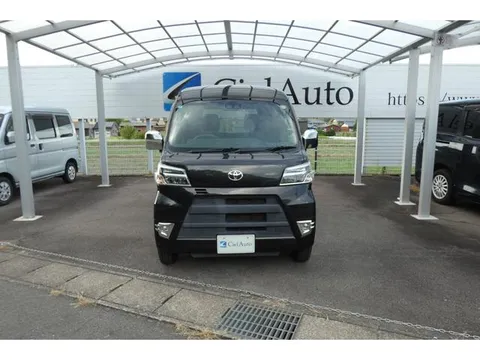 Toyota Pixis Van
