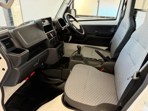 Mitsubishi Minicab Truck