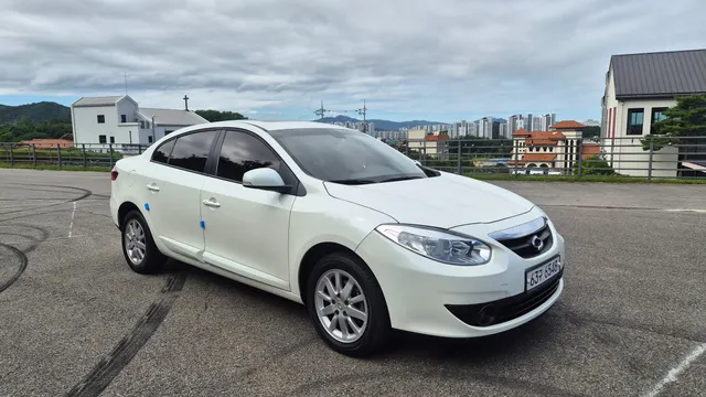 Renault SM3