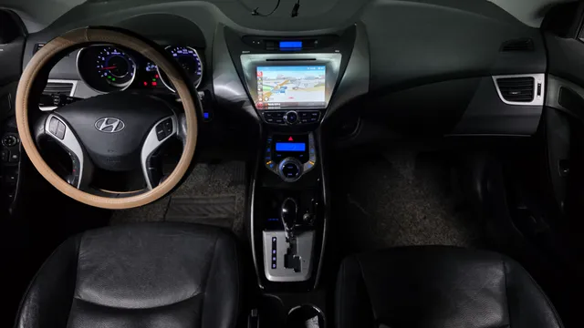 Hyundai Elantra (Avante)