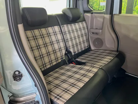 Honda N-BOX Joy