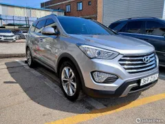 Hyundai Grand Santa Fe (Maxcruz)