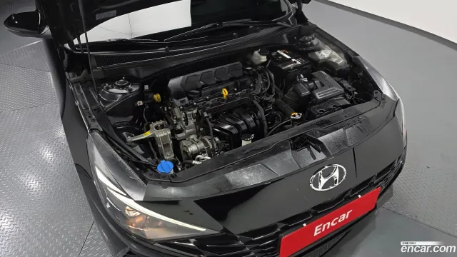 Hyundai Elantra (Avante)