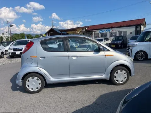 Subaru R2