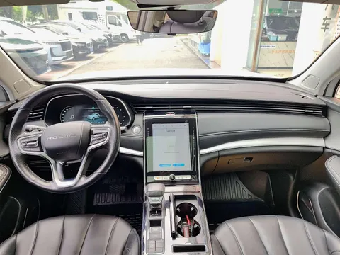 Roewe RX5