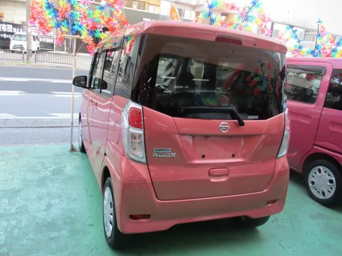 Nissan Dayz Roox