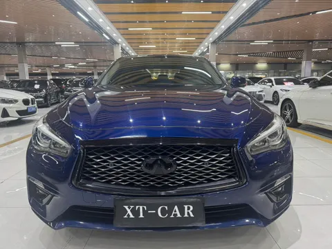 Infiniti Q50L