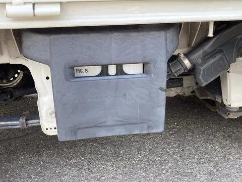 Mazda Scrum Truck