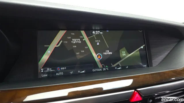Genesis G90 (EQ900)