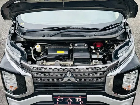 Mitsubishi eK X