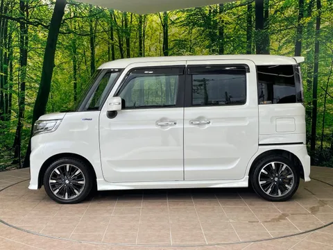 Suzuki Spacia Custom