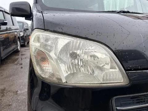 Subaru Lucra
