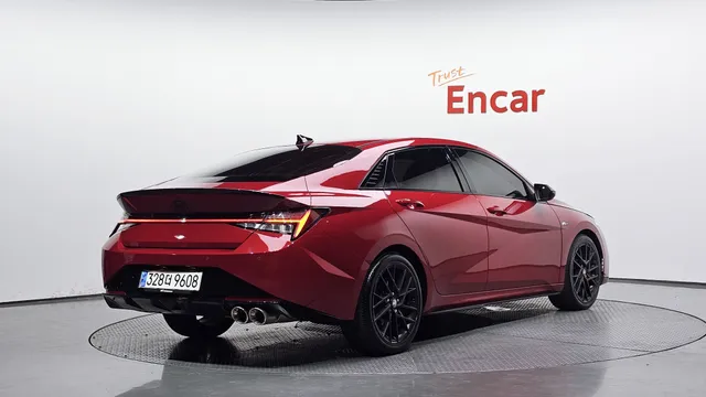 Hyundai Elantra (Avante)