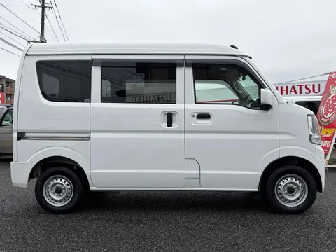 Nissan Clipper