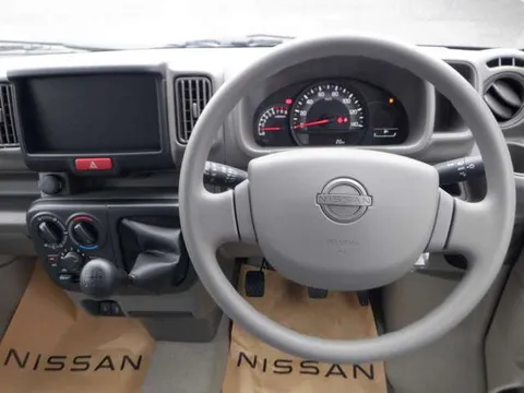 Nissan Clipper