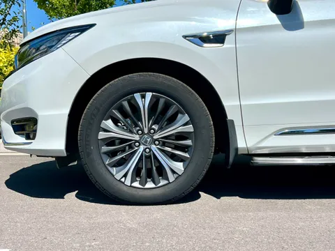 Honda UR-V