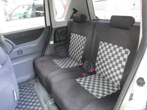 Mitsubishi Delica D:2