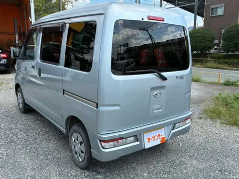Daihatsu Hijet Cargo