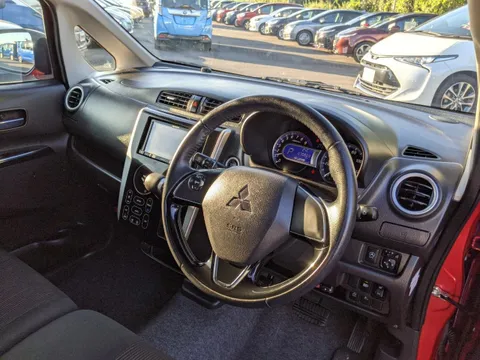 Mitsubishi eK Custom