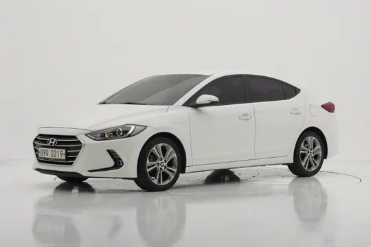 Hyundai Elantra (Avante)