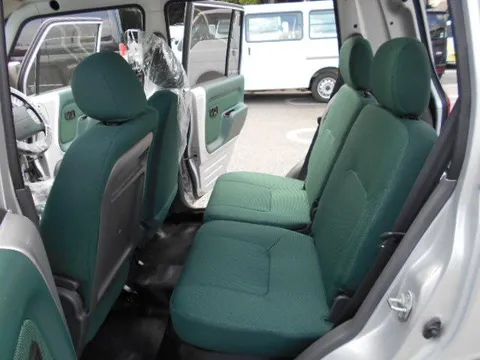 Daihatsu Naked