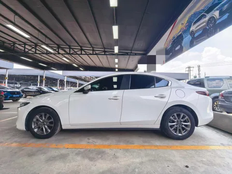Mazda Mazda 3