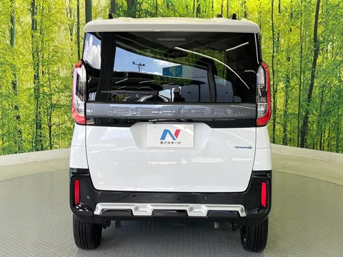 Mitsubishi Delica Mini