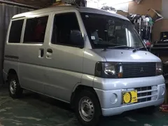 Mitsubishi Minicab Van