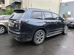 Cadillac XT6