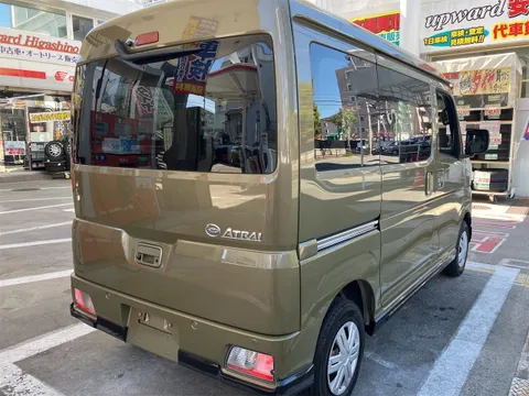 Daihatsu Atrai