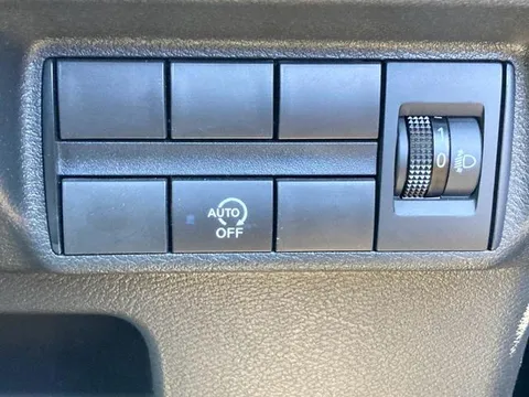 Mitsubishi eK X