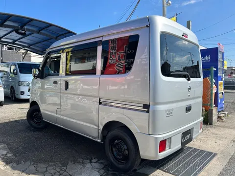 Nissan Clipper
