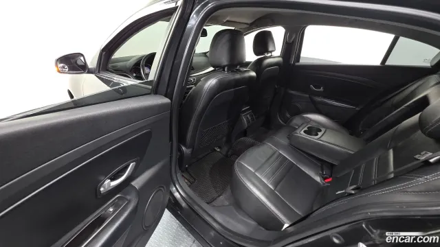 Renault SM3