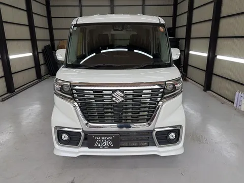 Suzuki Spacia Custom