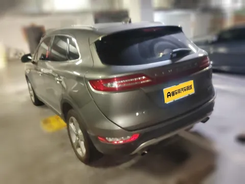 Lincoln MKC