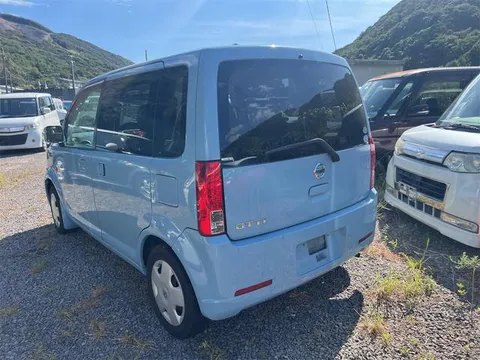 Nissan Otti
