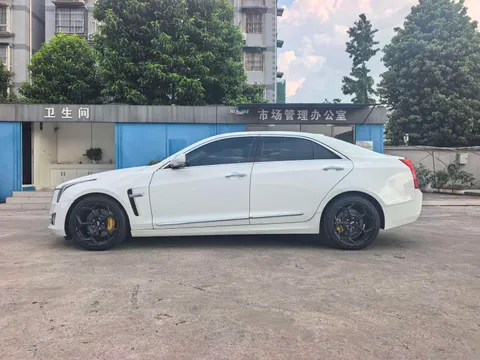 Cadillac ATS-L
