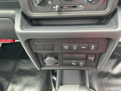 Nissan Clipper Truck