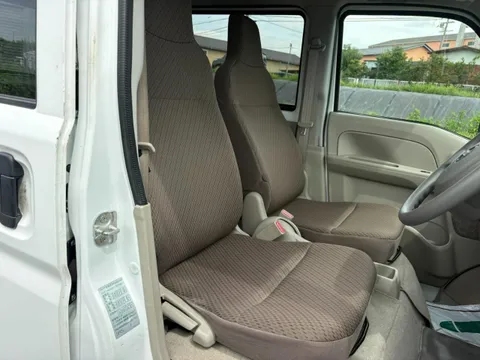 Nissan Clipper