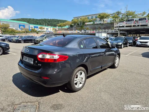 Renault SM3